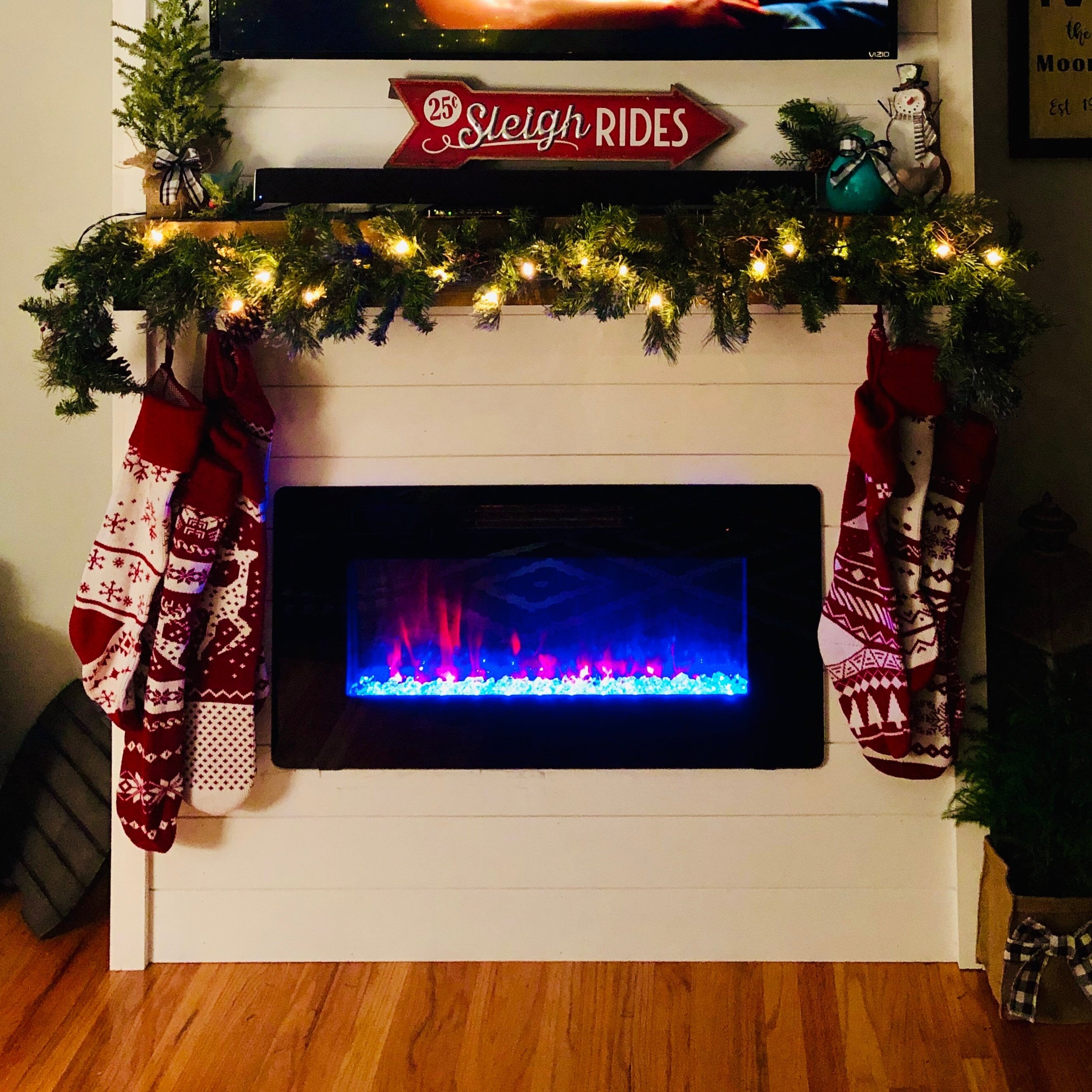 R.W.FLAME_Wall_Mount_Recessed_Electric_Fireplace_-5